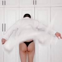 【丝袜原创】小宝贝，要不要叔叔和你玩？