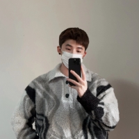 博主鸭鹿，帅哥丝袜更迷人