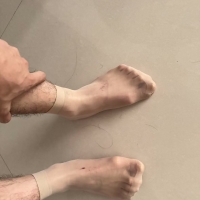 有没有爱穿丝袜的男大学生