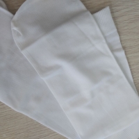 买的白色短丝袜到了