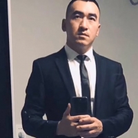 【在线】【国产】蜀奶爸性感猛男3部合集，穿丝袜插自己